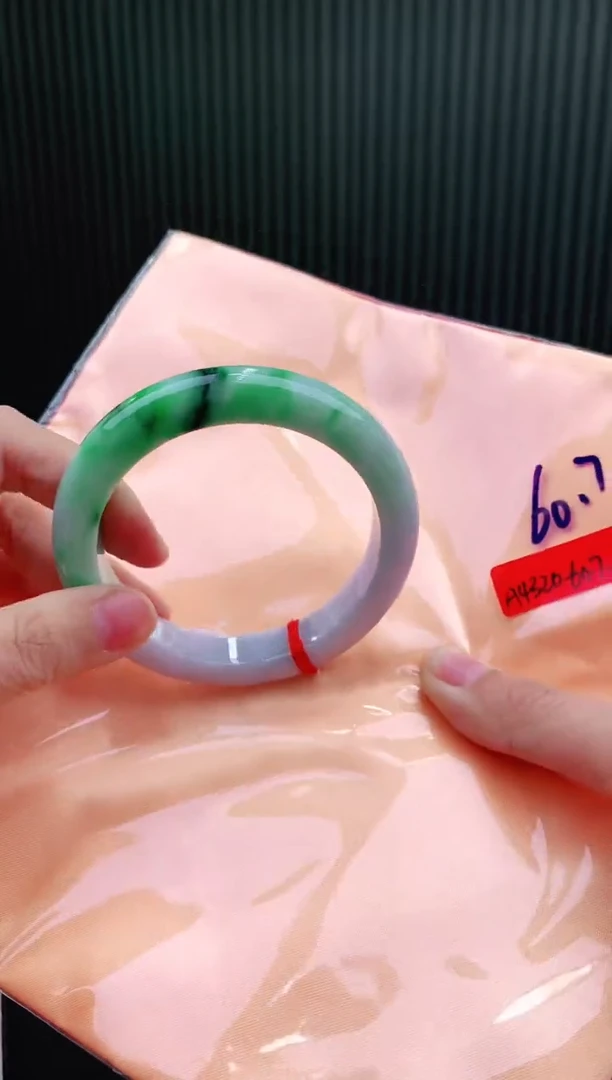 未镶嵌手镯翡翠60+