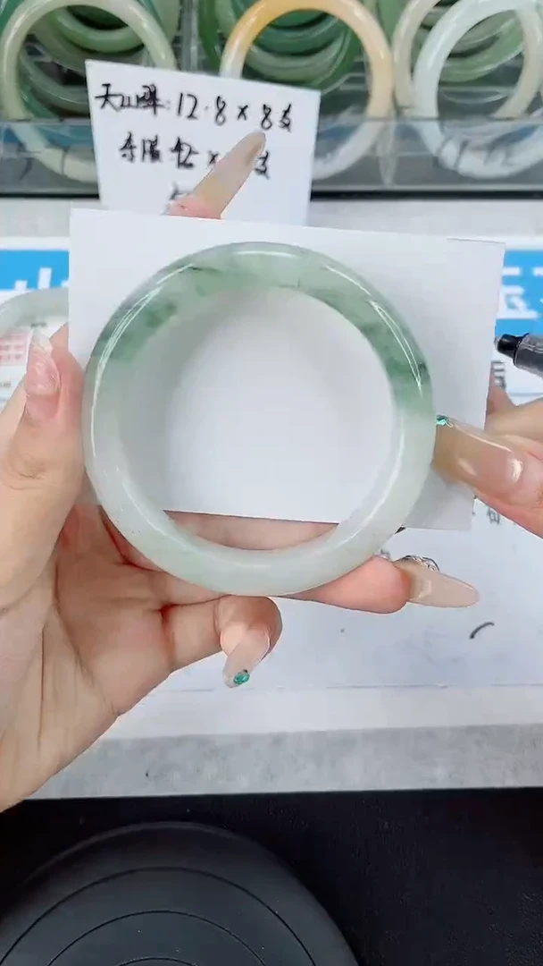 未镶嵌手镯石英质玉73-56/57