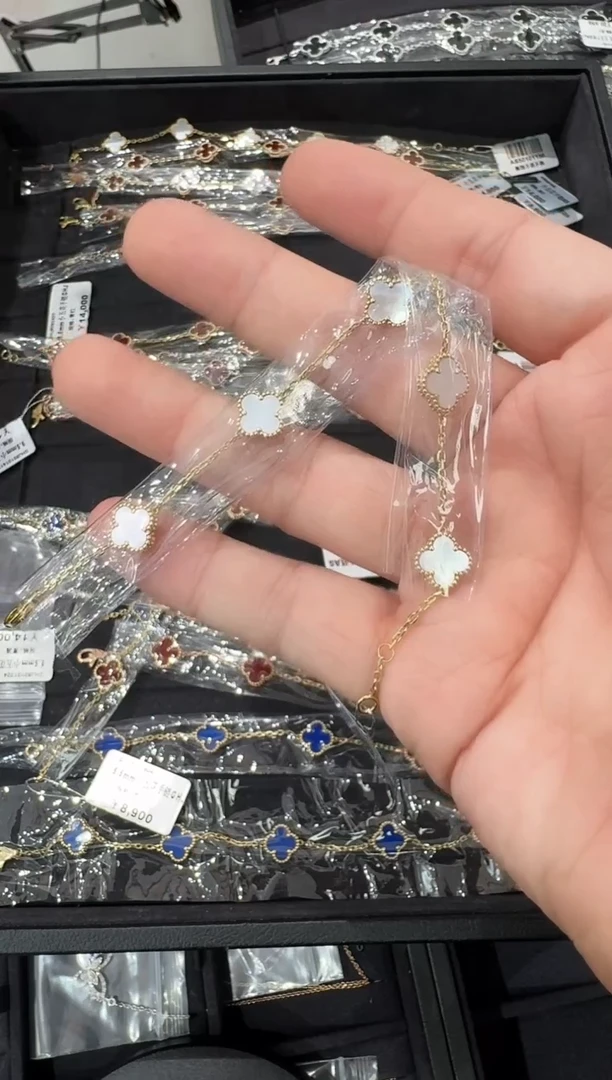 18K金镶嵌贝壳（贝母）手链白色k黄，小号五花手链