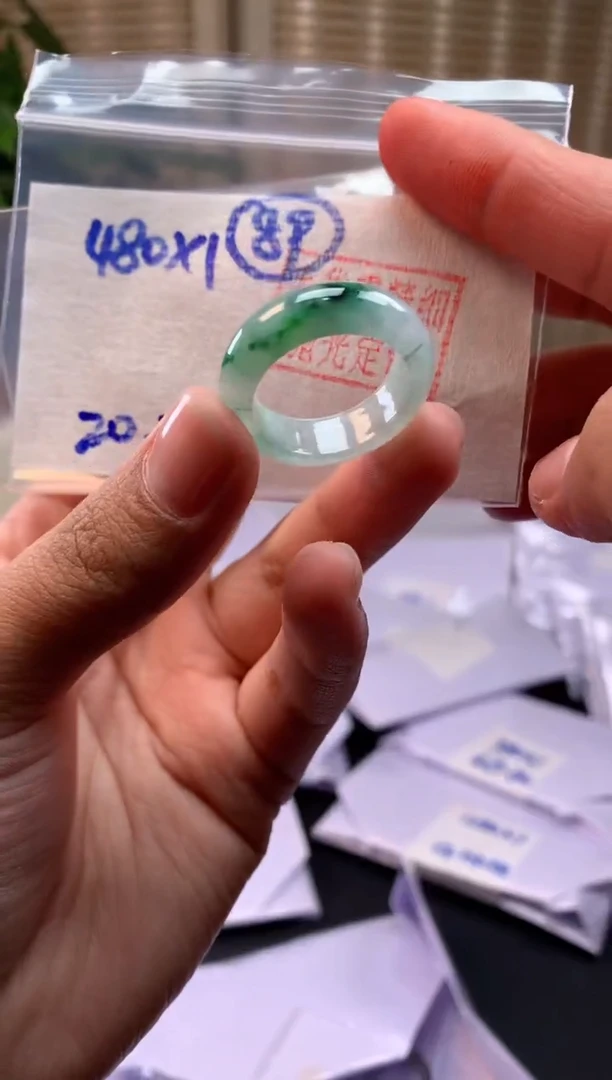 【闪购商品】定制翡翠未镶嵌戒圈#480元-毛货需精细抛光