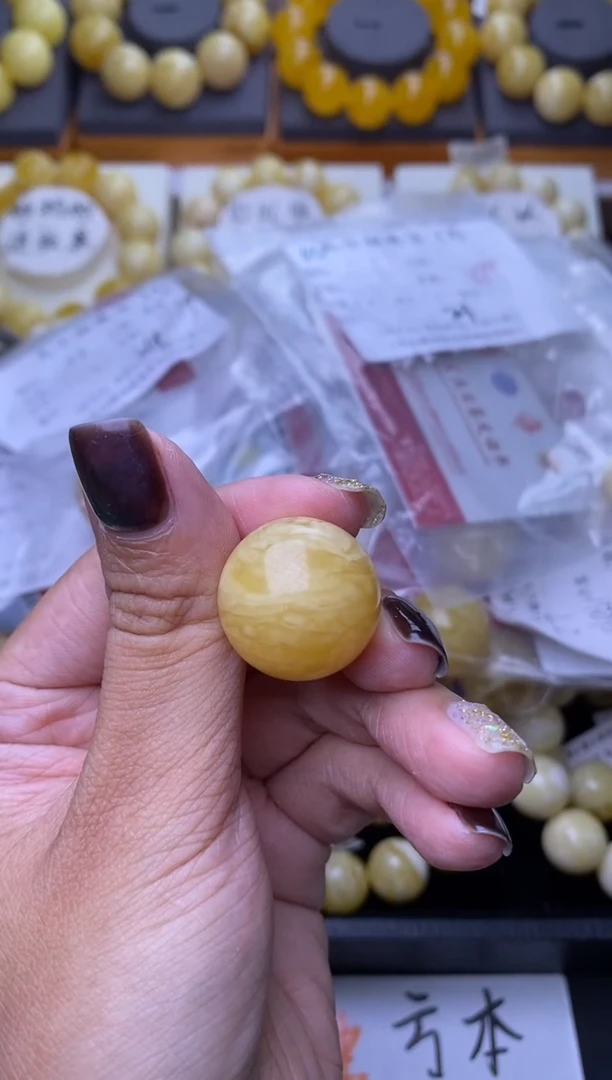 裸石琥珀未镶嵌大小姐珠宝12