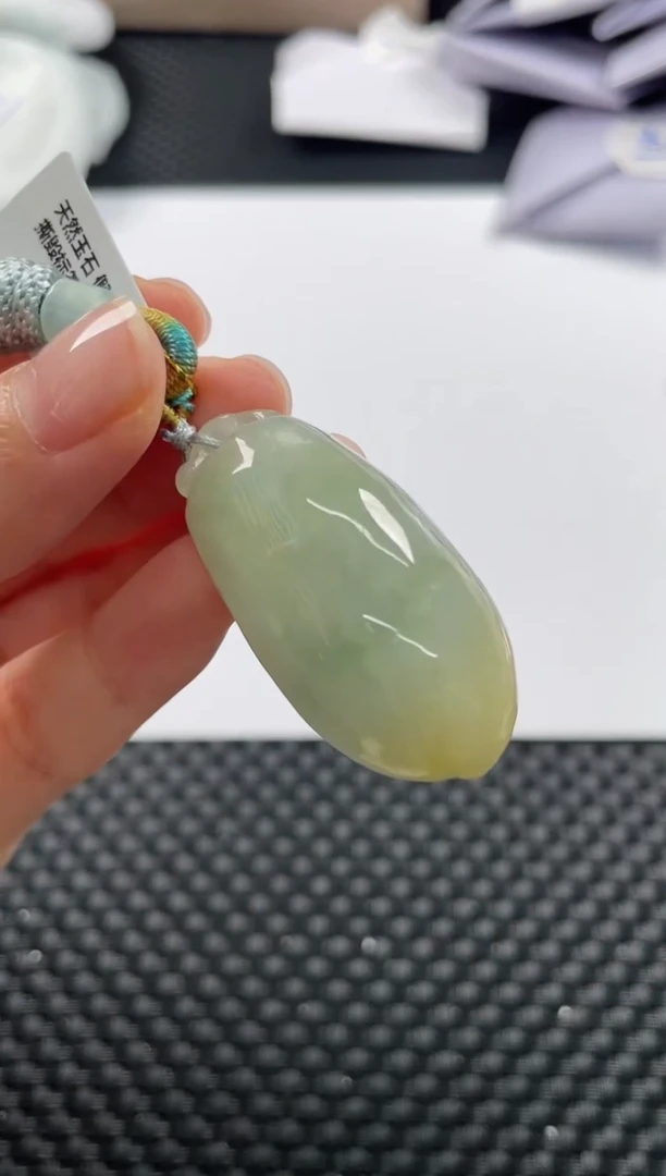 颈饰未镶嵌翡翠3244 福瓜