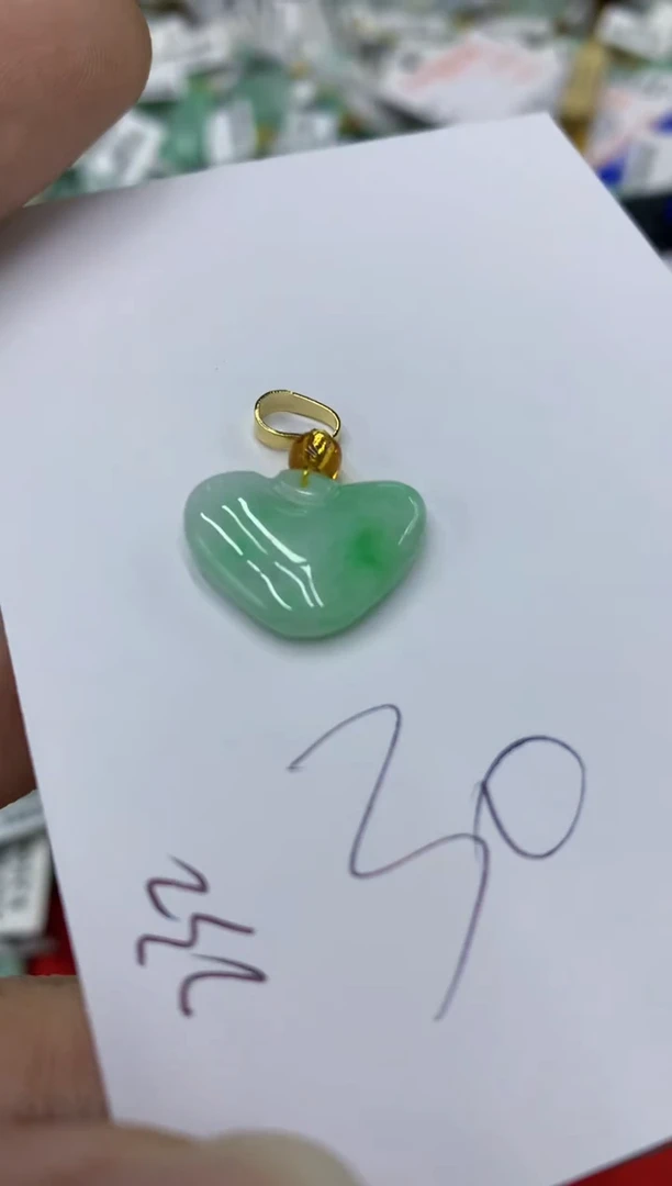 翡翠未镶嵌颈饰号链接111111111