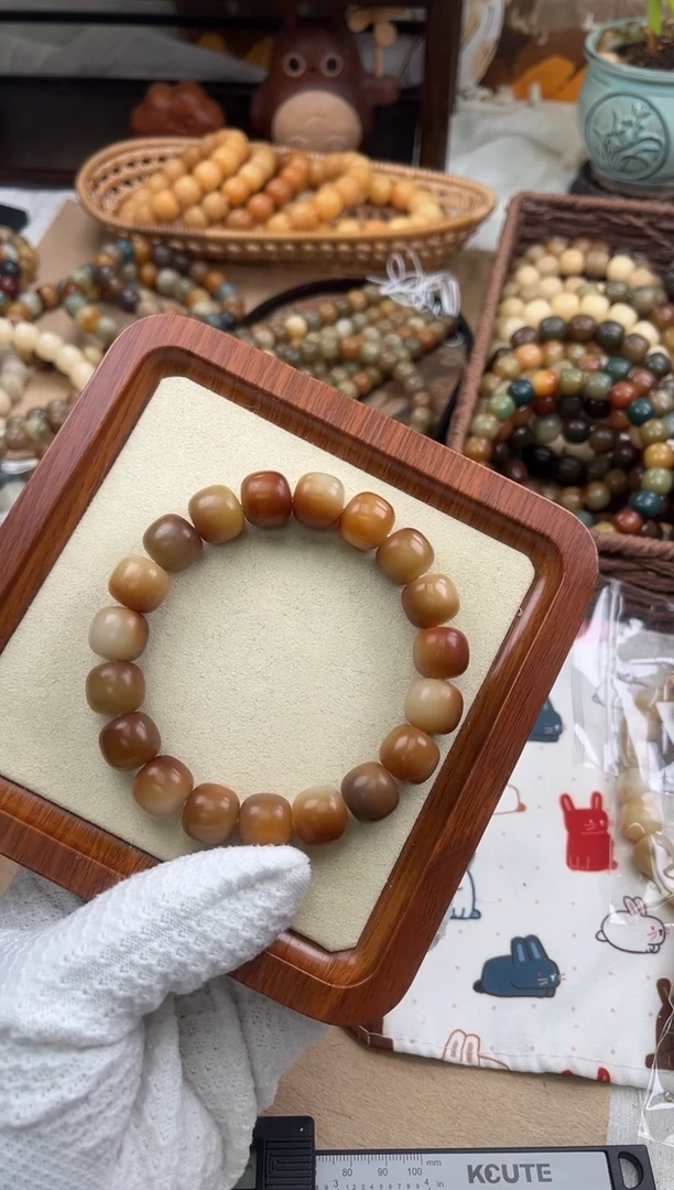 手串菩提根/象牙果小*咂a827卡14 干磨火烧云孔一般