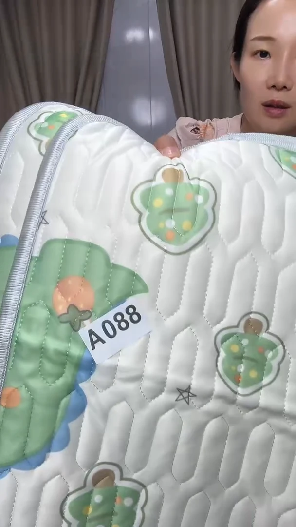 汤***桃瑕疵床上用品一物一拍088