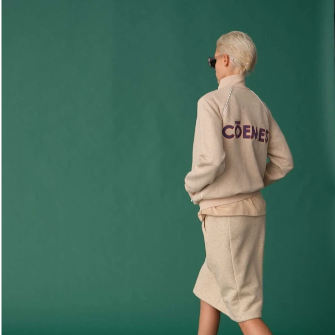 CōEMES 设计师品牌25春新品简约立领LOGO卫衣