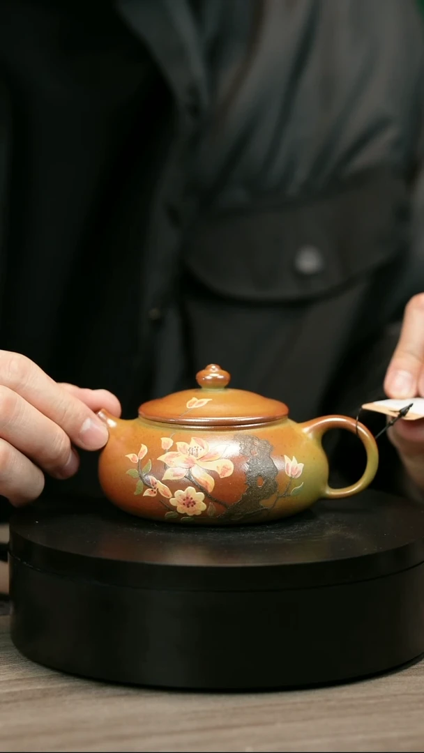 茶壶紫砂用****0H2372李小琴堆绘段泥花朵寒江