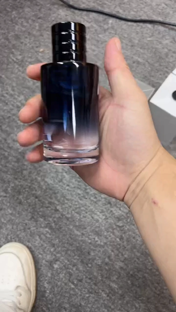 福利---裸瓶 旷野淡