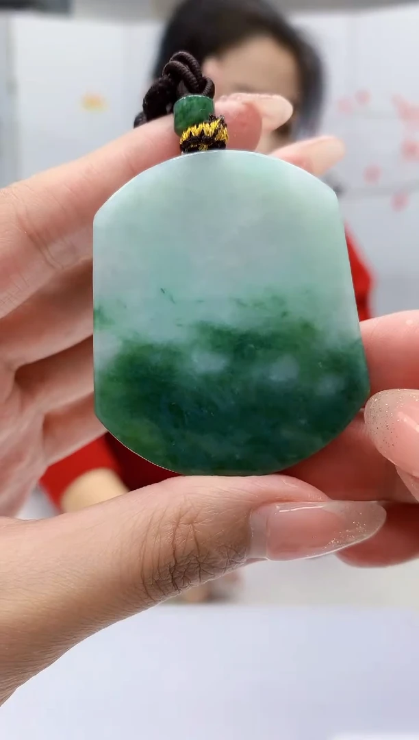 【闪购商品】定制翡翠未镶嵌4902MM-毛货挂件63