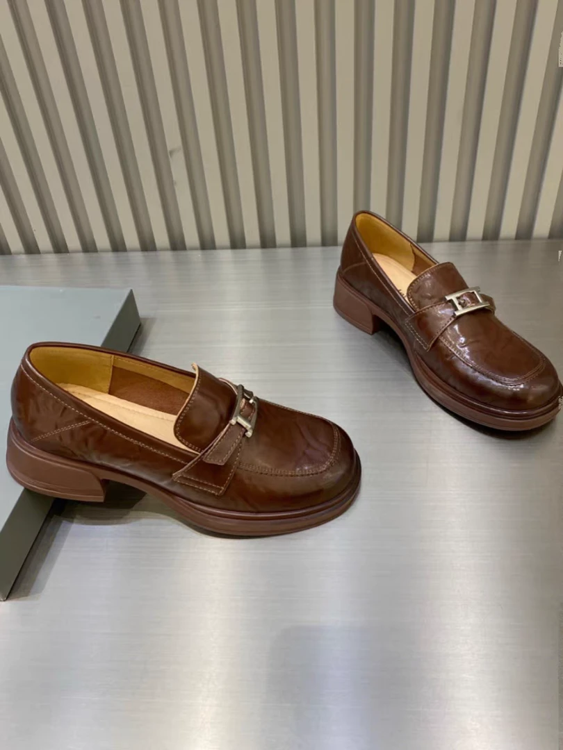 1253-72新款英伦风厚底粗跟时尚休闲牛皮乐福鞋