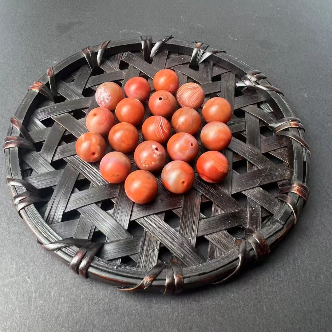 包浆料10mm-11mm+南红单珠（多样性发货，发其一）约1.3g B250415-06