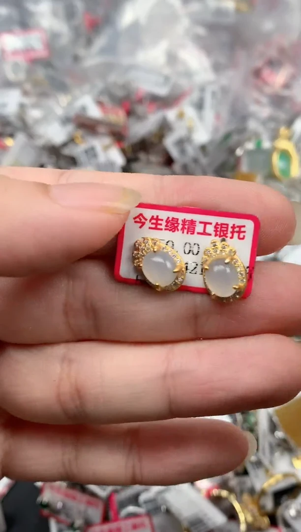 翡翠戒指银S925镶嵌天然A货缅甸翡翠