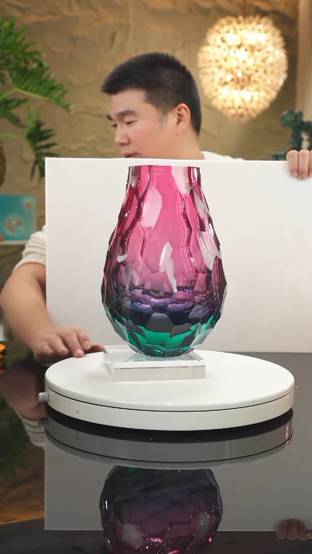 【闪购商品】摆件金红蓝凹切面花瓶