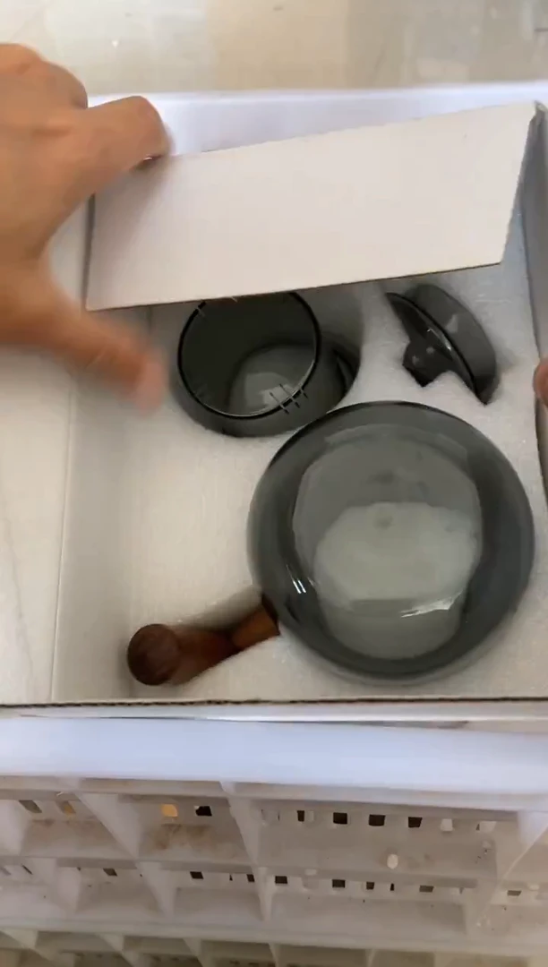 杯子瓷无运费险有瑕疵的摄影的产品有使用过的痕迹有点脏介意勿拍