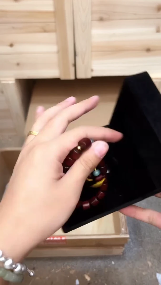 精品手串（无礼盒）@@sp216