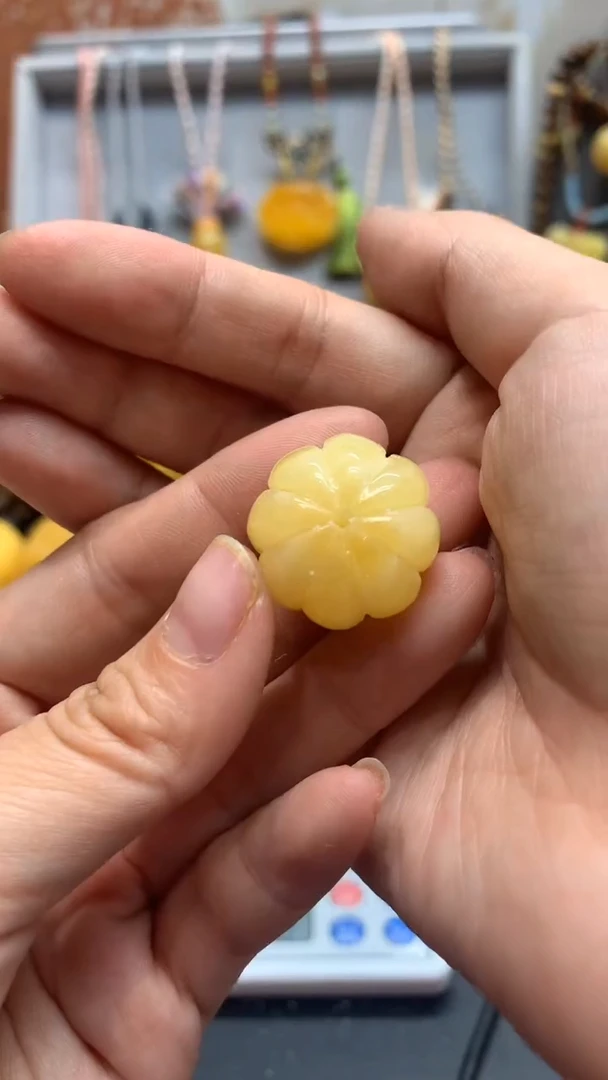 【闪购商品】琥珀珠宝奇石未镶嵌376