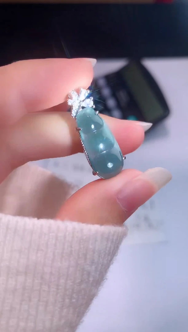 颈饰未镶嵌翡翠0芹0翡翠珠宝746