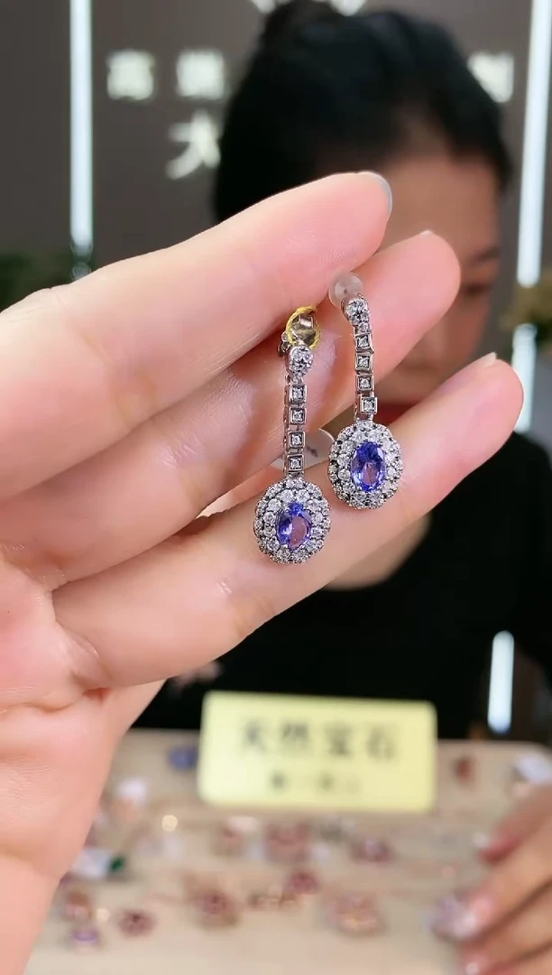 【闪购商品】坦桑石耳饰银S925镶嵌耳饰