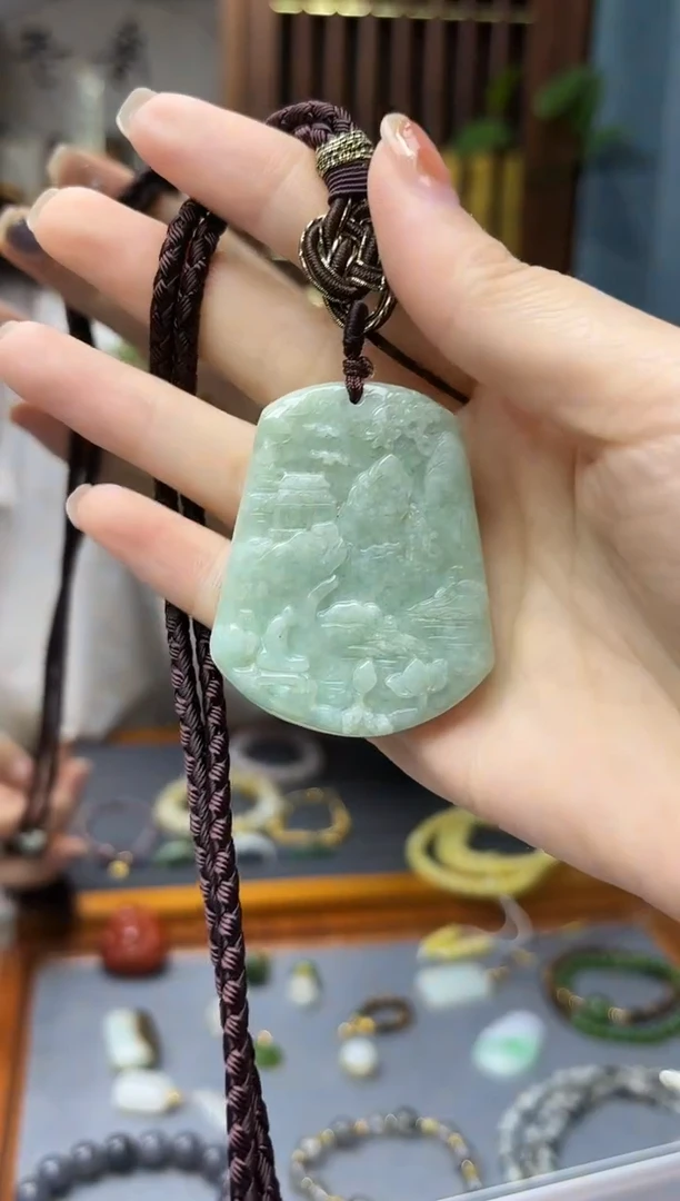 颈饰未镶嵌翡翠翡翠山水牌吊坠TF