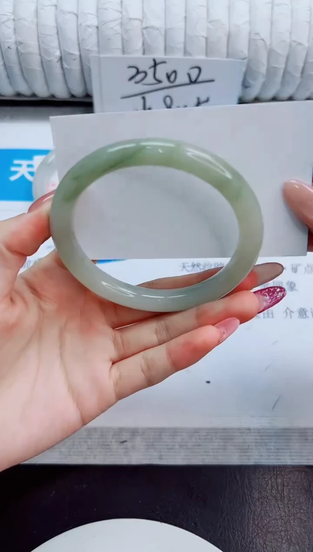 未镶嵌手镯石英质玉49/58