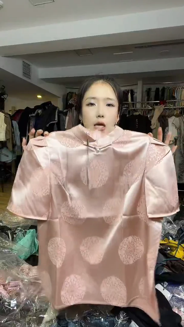 半袖       L码        105-115斤