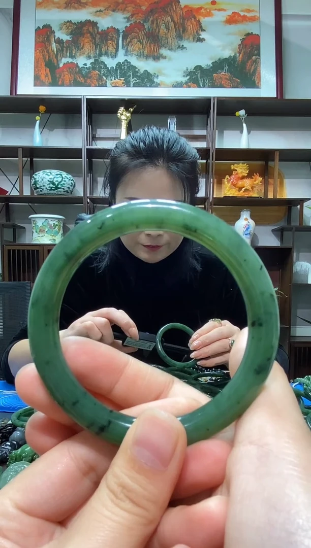 未镶嵌手镯和田玉58