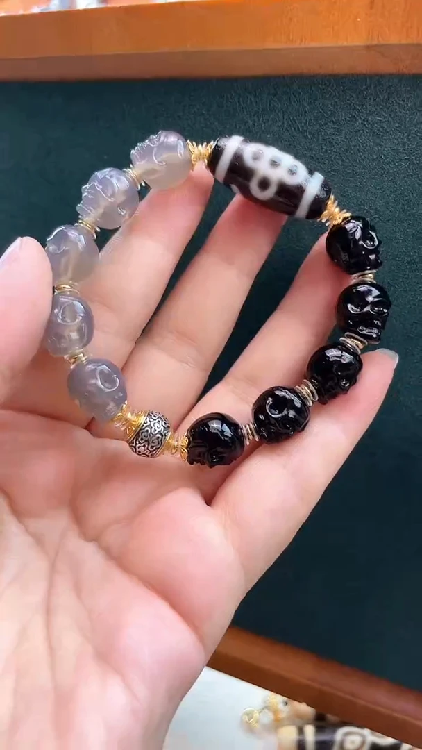 玛瑙/玉髓1未镶嵌         1