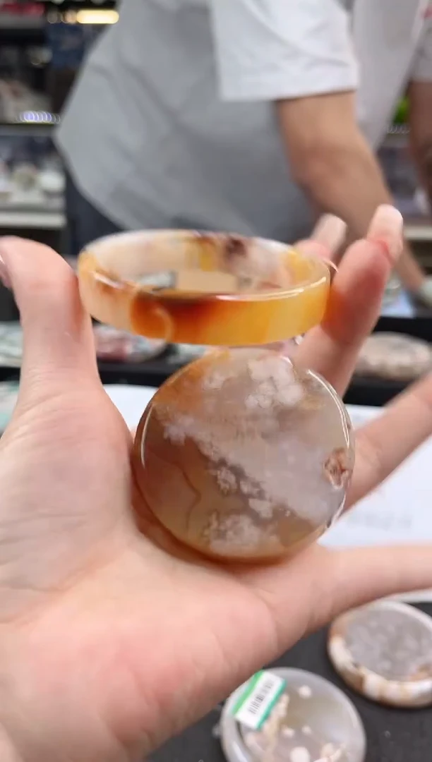 未镶嵌手镯石英质玉55圈口（赠品镯心）1888582