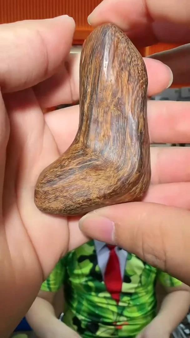 沉香吊坠123号红土多样性发一