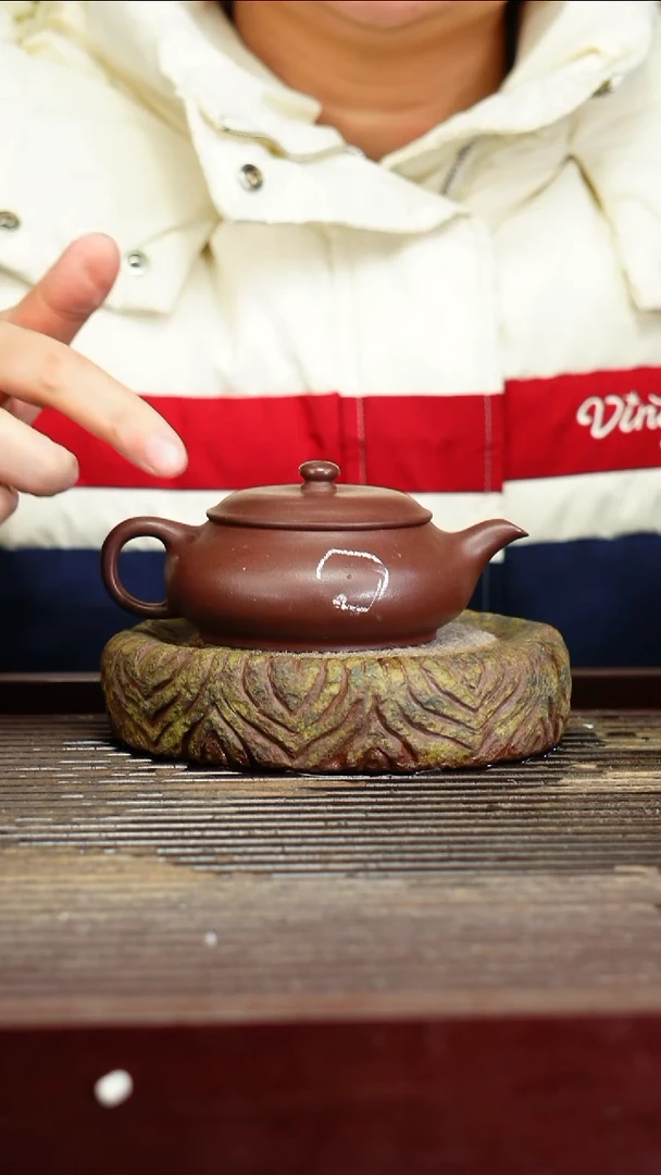 宜兴原矿紫砂壶茶壶宜兴原矿紫砂壶茶壶150C