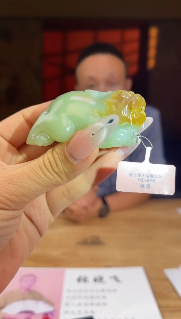 和田玉未镶嵌颈饰A071