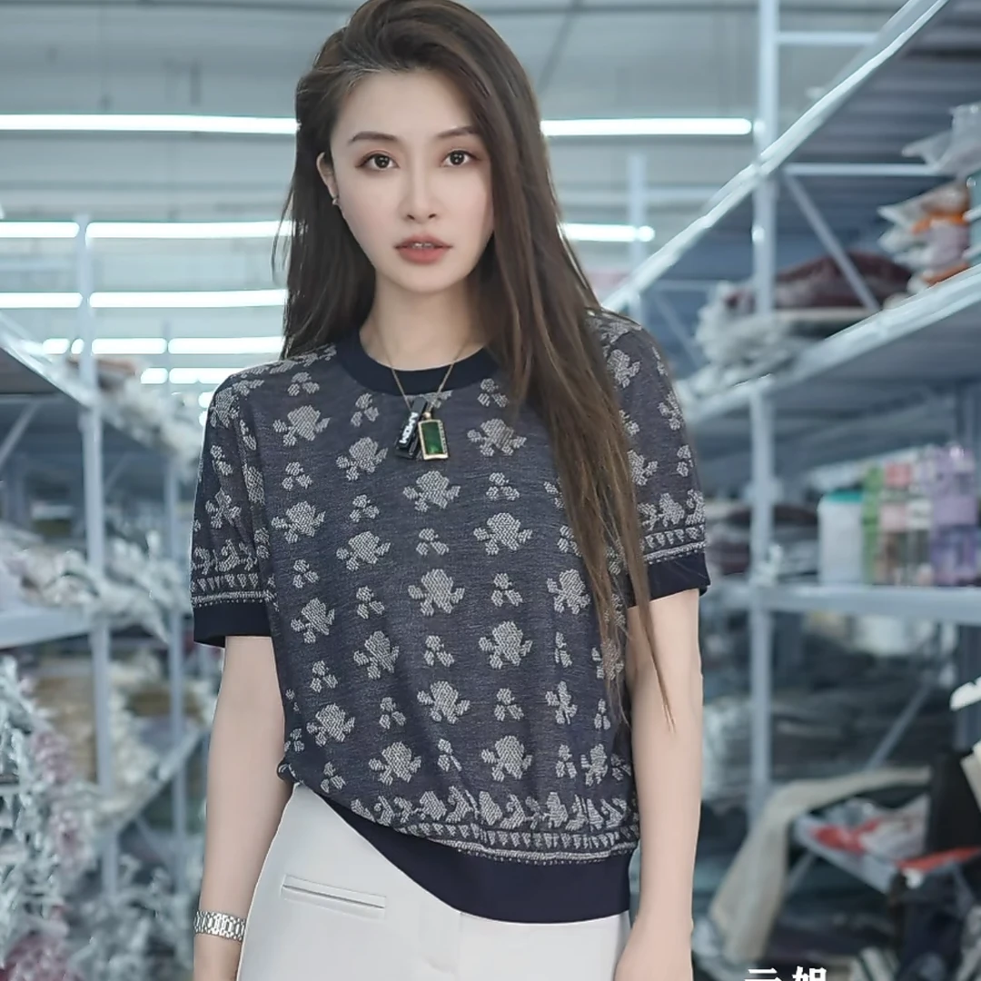 【思思精选】新款时尚气质复古提花洋气花朵减龄百搭针织衫A213#