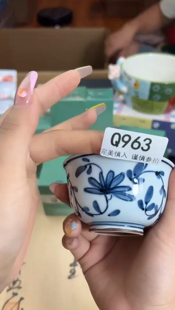瓷片兔*姐963Q