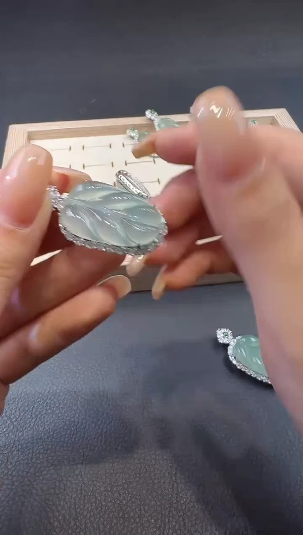 颈饰未镶嵌翡翠0066955