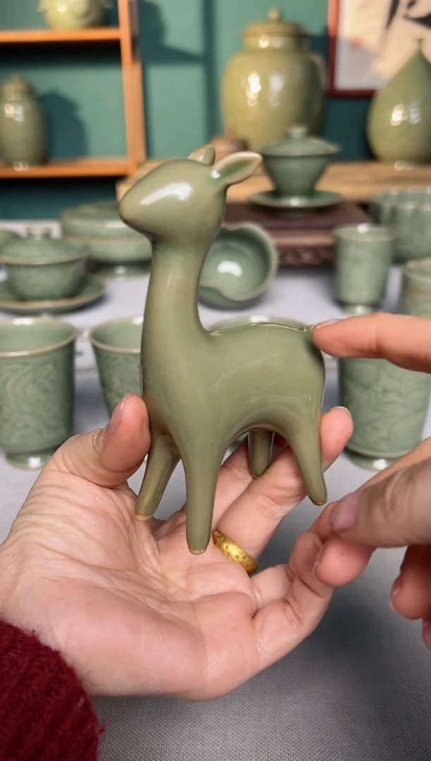 【闪购商品】其他耀州窑秘色小鹿茶宠
