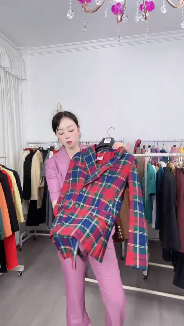 S码红格套装（不退不换、高品质西装现货清仓处理）