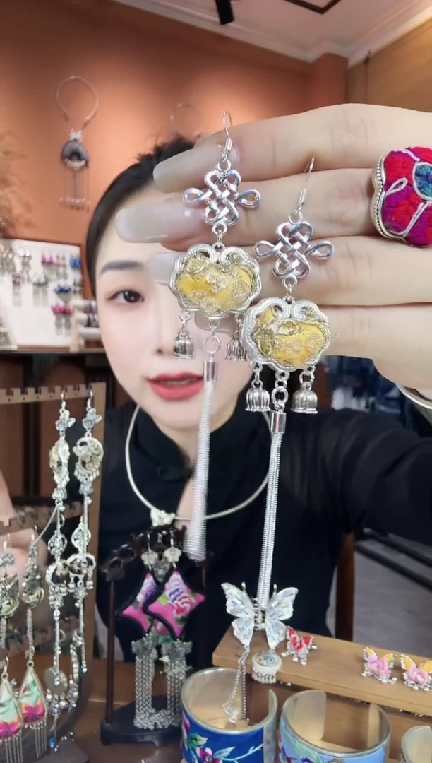 刺绣纯手工民族风耳环