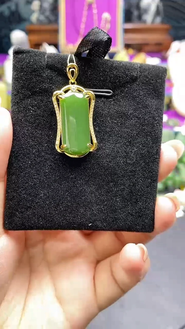 和田玉银S925镶嵌颈饰1