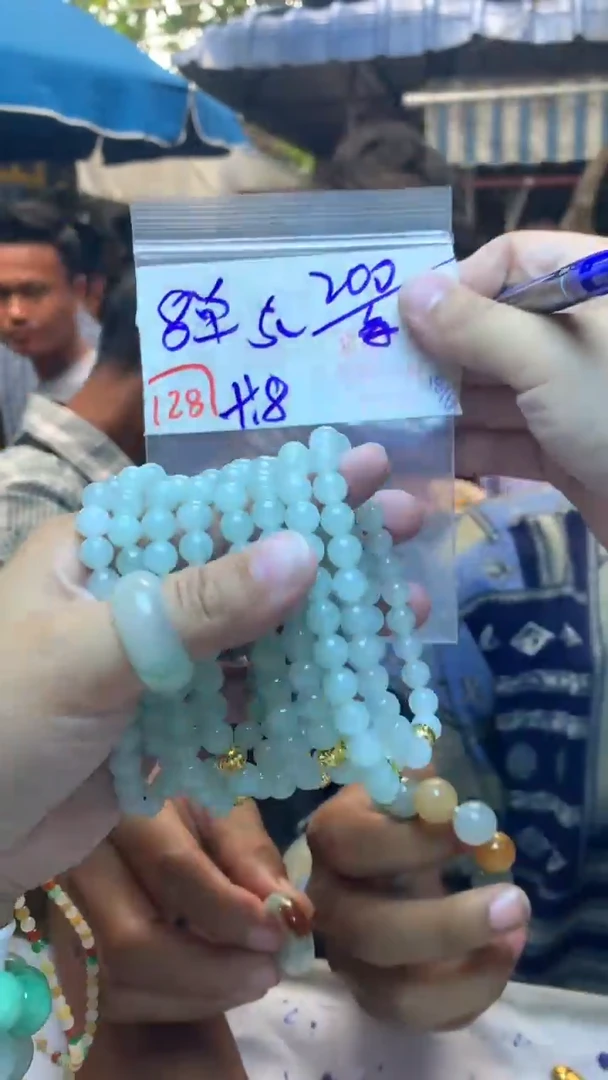 定制翡翠未镶嵌天然A货缅甸翡翠多样性发货