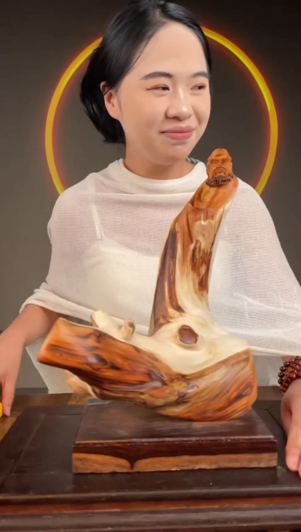 柏木（崖柏）手工摆件,先抢先得! 编号:71