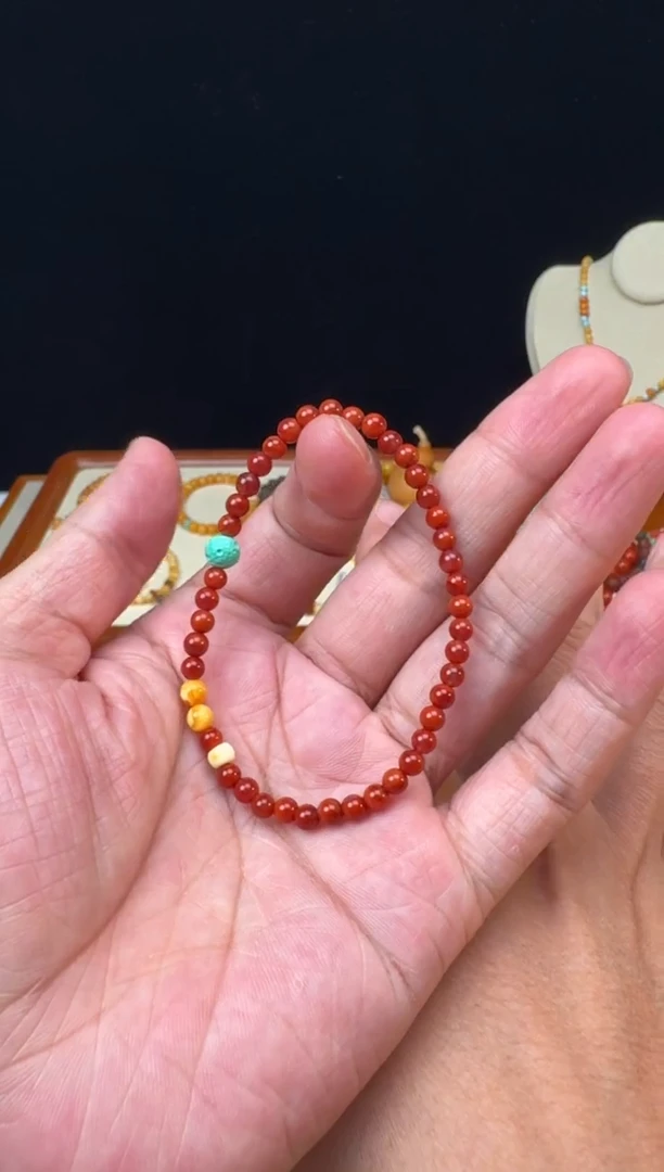 未镶嵌手链南红玛瑙双色料火焰纹