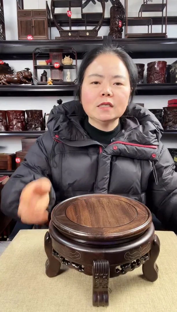 木18虎头几老李红木工艺品