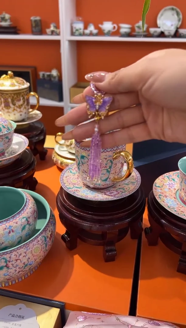 瓷片小乔闪购链接
