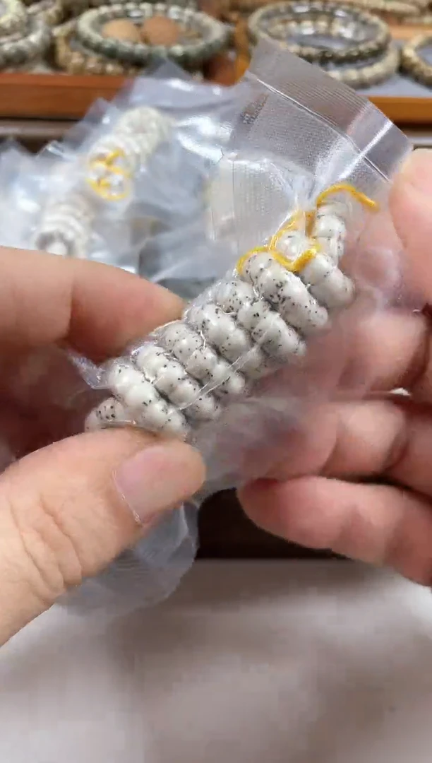 星月菩提手串原生态原白直切大肠6mm(无脱脂）