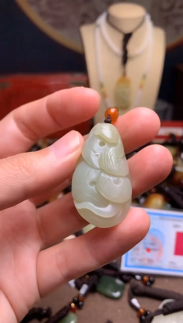 颈饰未镶嵌和田玉新疆料青海料清水和田玉吊坠