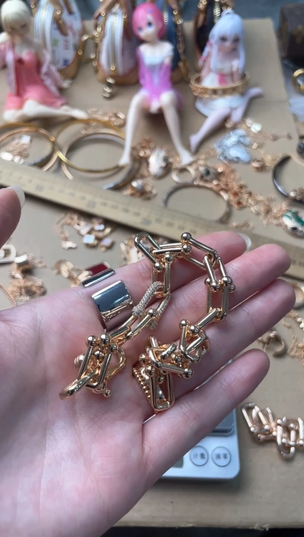 瓷片嘉荣当康大姐Fu的总铺