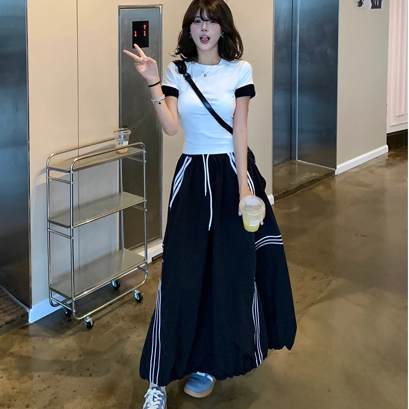 韩系复古酷感拼接短袖黑白时尚裙子小众设计感半身裙休闲套装女