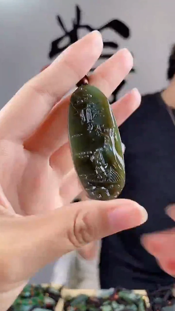 和田玉未镶嵌颈饰拍一发一，多样性发货