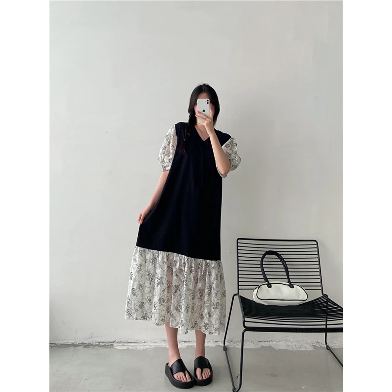 法式V领短袖连衣裙女2025夏季新款胖mm大码女装宽松显瘦拼接长裙