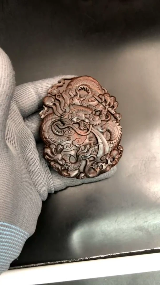 黄花梨/降香黄檀把件海黄野紫油双面龙把件